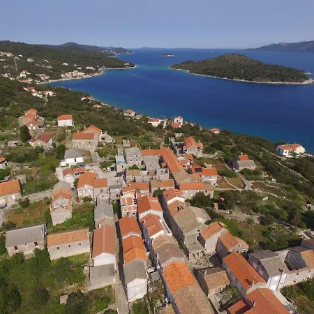 Mali Iz * Zadar