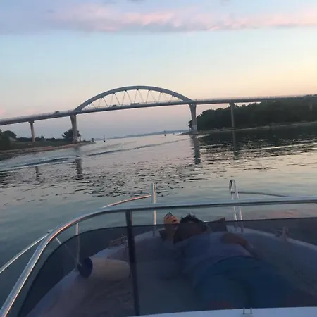 Mali Iz Hébergement de vacances